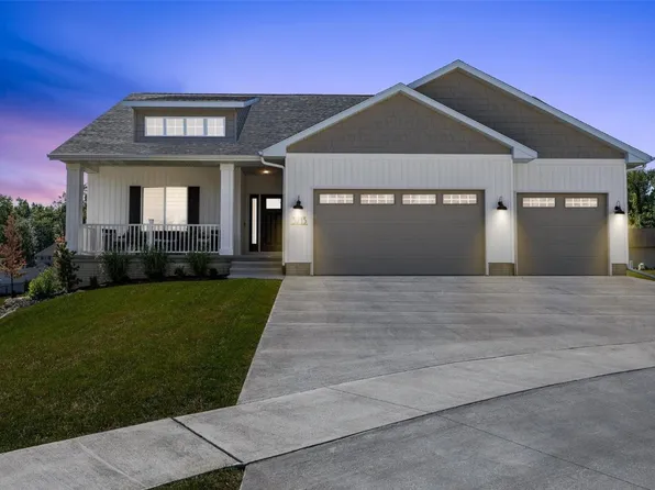 3713 Oakridge Ct SE, Cedar Rapids, IA 52403