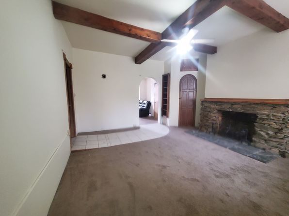 320 Washington St #1