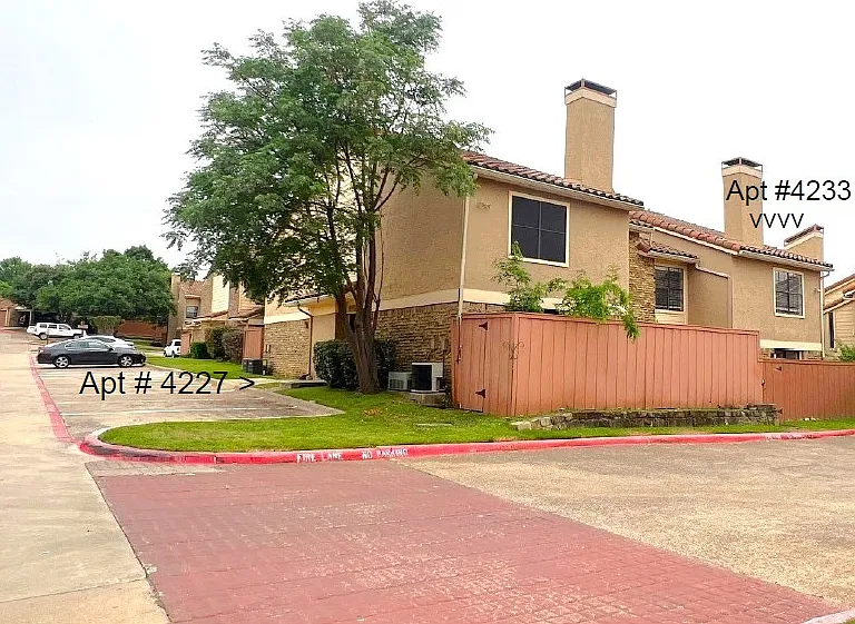 4233 Madera Rd #4 — Photo 3