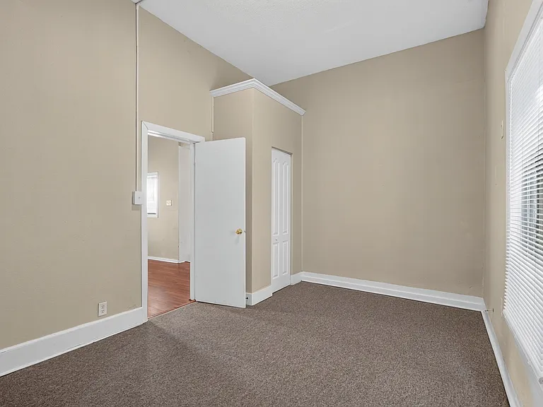 1613 Fletcher Ave — Photo 10