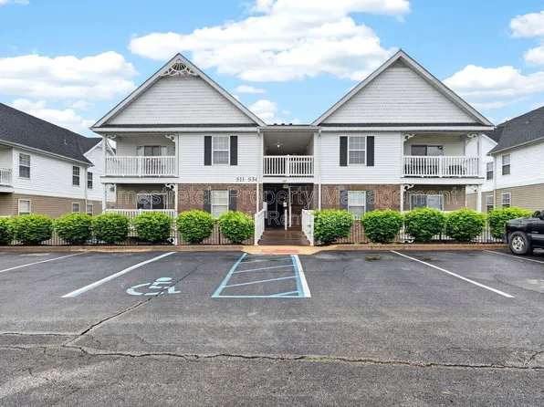 531 Saravalle Dr, Saint Peters, MO 63376