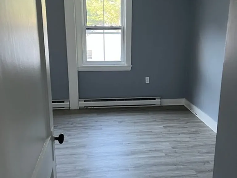 57 Pleasant St — Photo 5