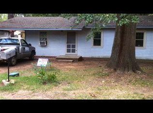 601 Ellington St, Atlanta, TX 75551