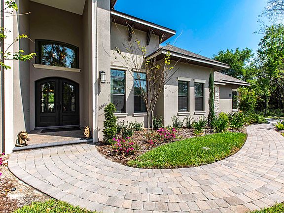 2nd image of 6949 Indian Creek Park Dr