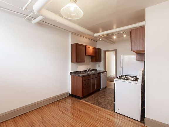 4th image of 3247 Lyndale Ave S APT 1