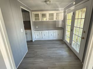 768 Apache Ave, Corry, PA 16407