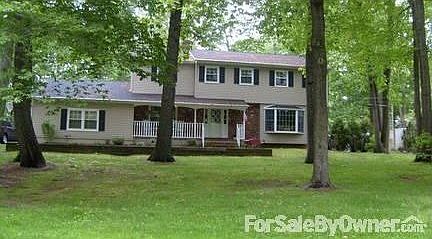 1st image of 123 Greenoak Blvd