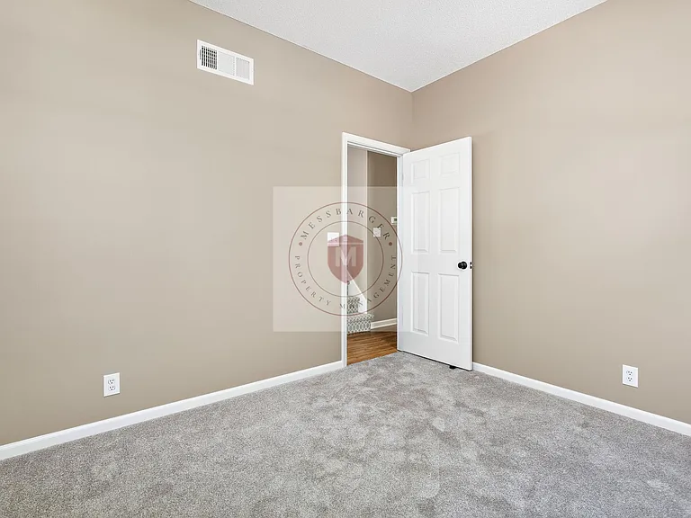 14003 W 110th Ter — Photo 21