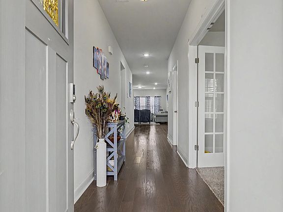 5th image of 1103 Holland Ridge Way