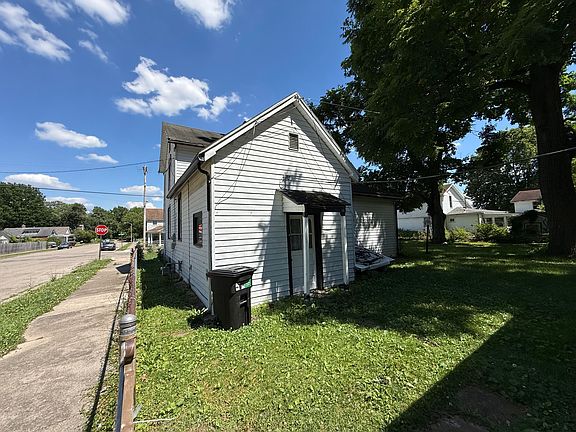 4th image of 601 S Isabella St