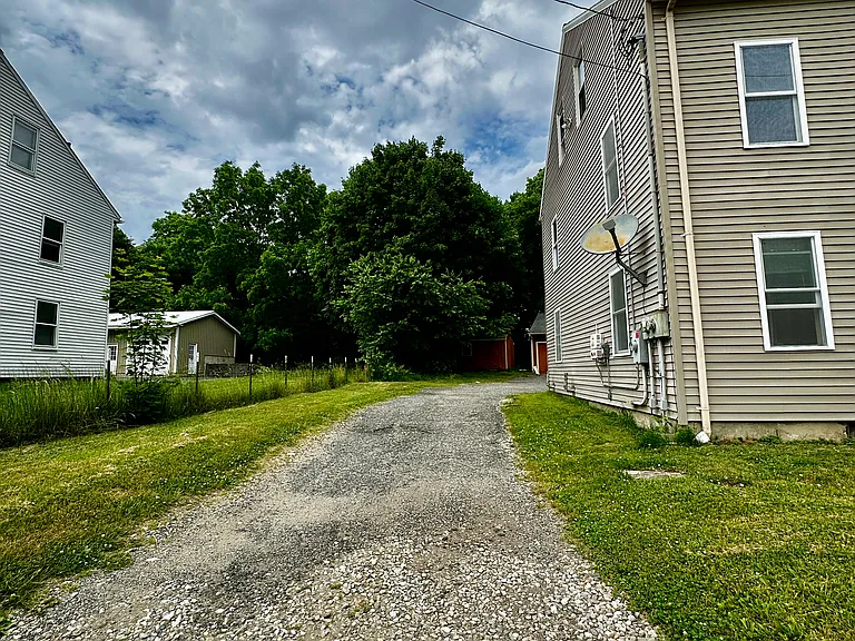 46 Brandon Rd #2 — Photo 34