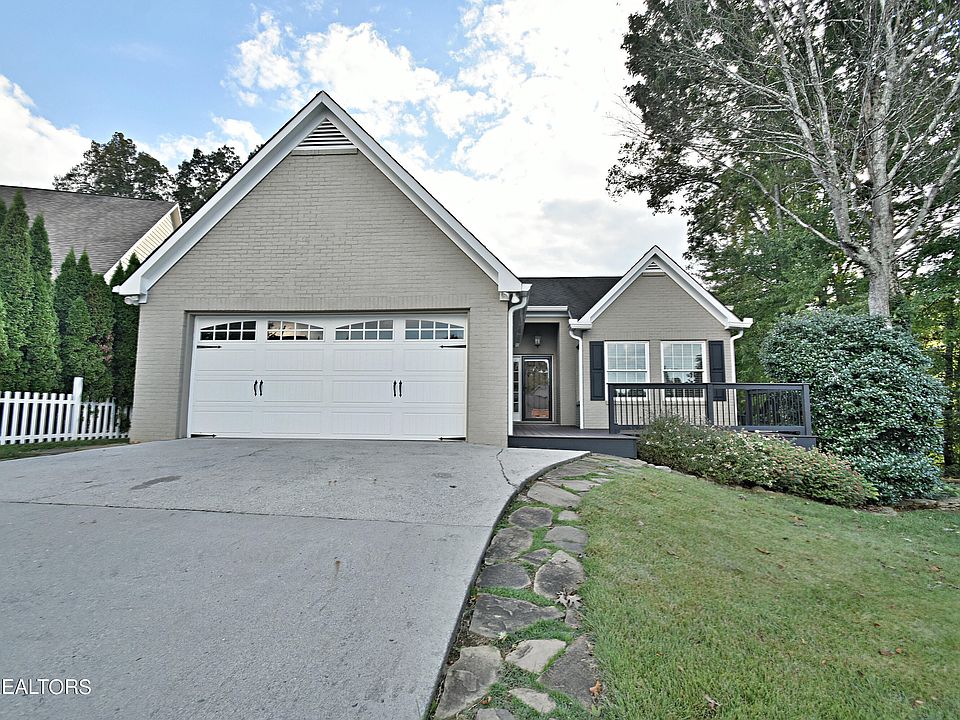 1st image of 2121 Dana Ln