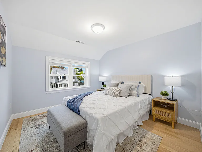 30 Arnold St — Photo 13