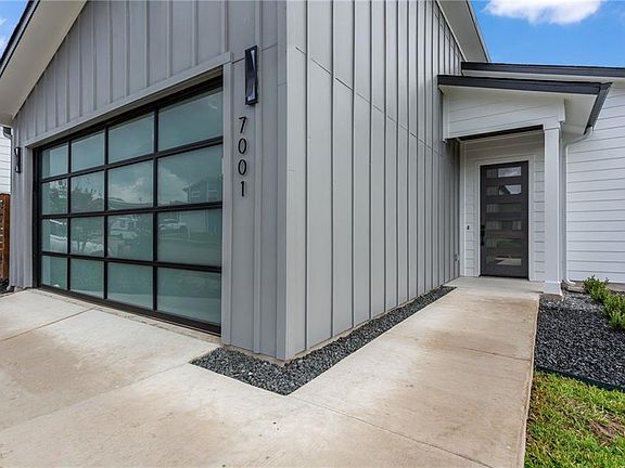 3rd image of 7001 Zachary Dr