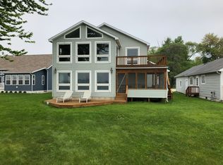 5401 E Riviera Ct, Knox, IN 46534