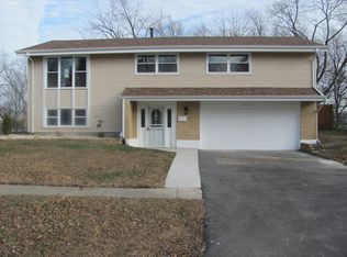 3519 Chestnut Dr, Hazel Crest, IL 60429