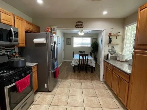 1737 W Nelson Ave, North Las Vegas, NV 89032