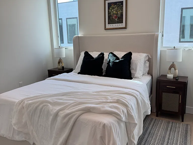 4152 Cahuenga Blvd #9 — Photo 22