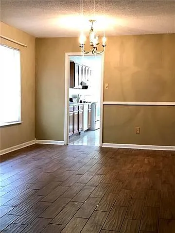 2520 Caswell Ln — Photo 6