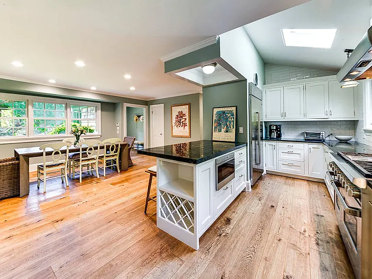 36 Whooping Hollow Rd — Photo 14