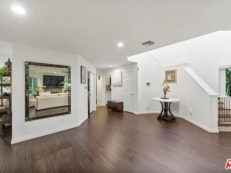 12834 Landale St — Photo 4