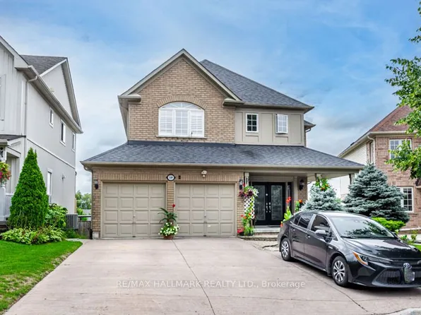 1109 Keswick Ct, Oshawa, ON L1K 2V2