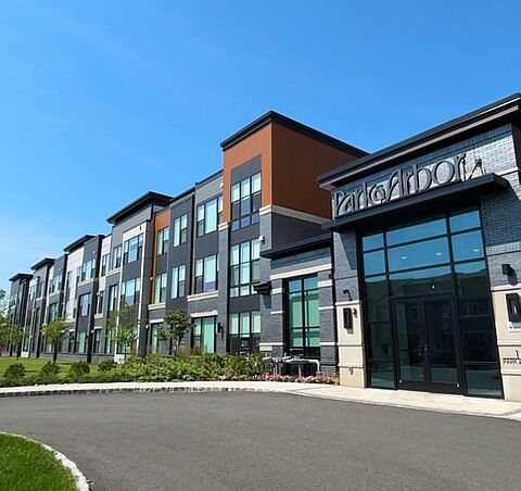 1st image of 1218 New St