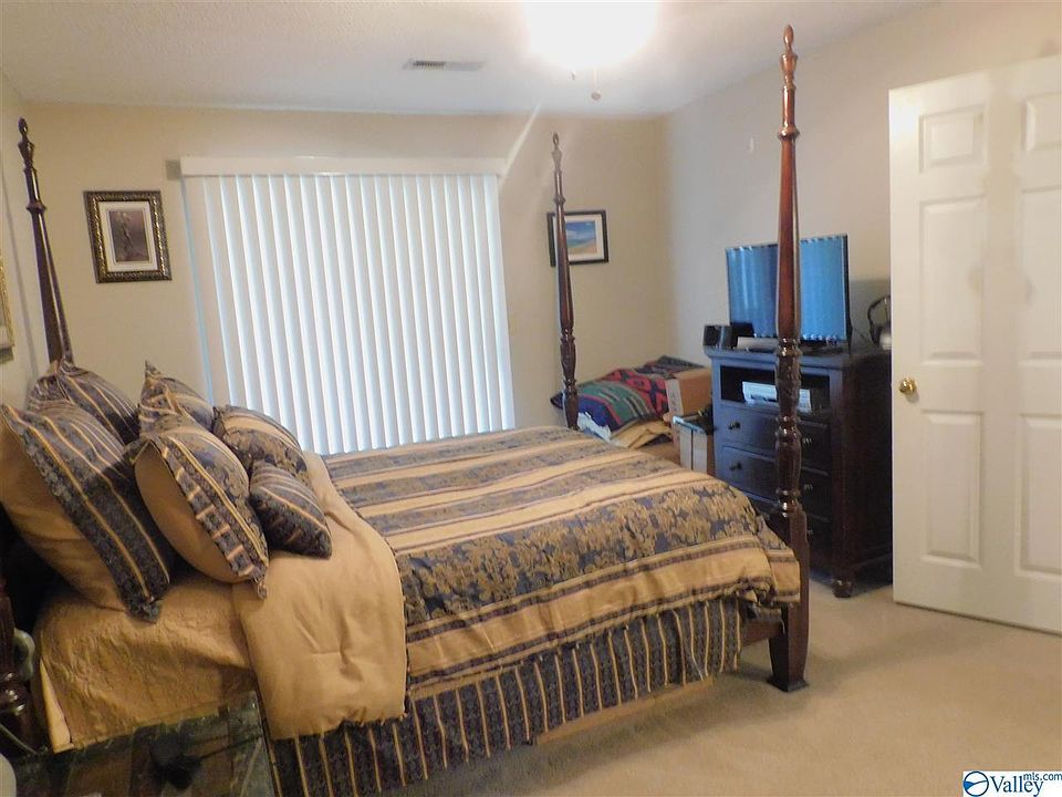 1st image of 1069 Stones Throw Dr NW