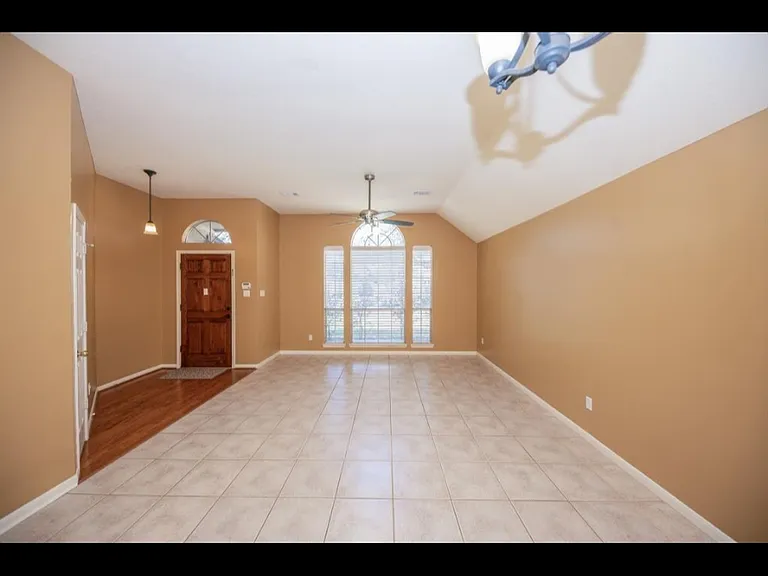 4530 Topaz Trail Dr — Photo 4