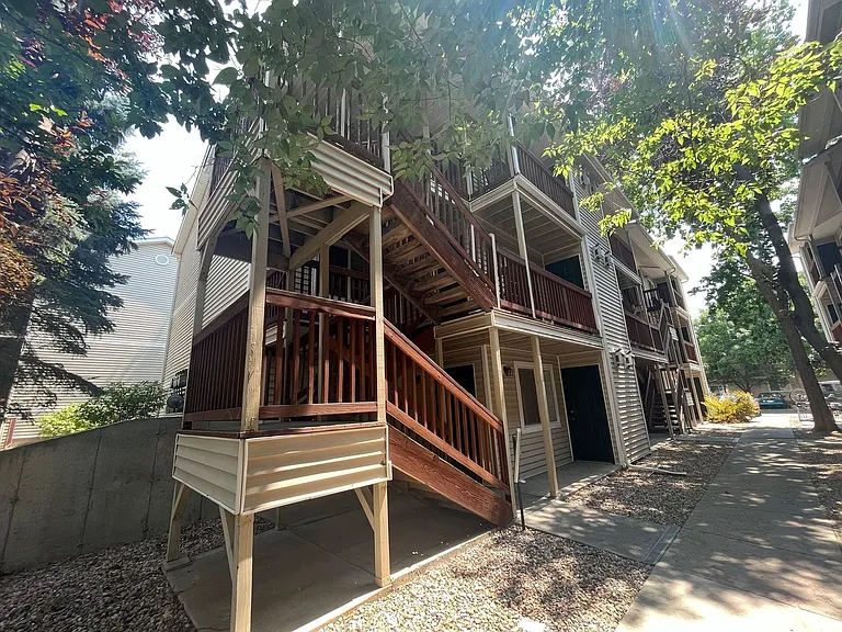 1221 University Ave #D-201 — Photo 1