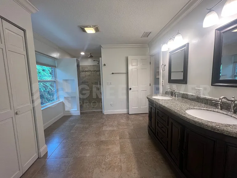174 Eventide Dr — Photo 49