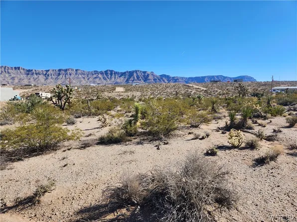 760 E Pueblo Dr, Meadview, AZ 86444