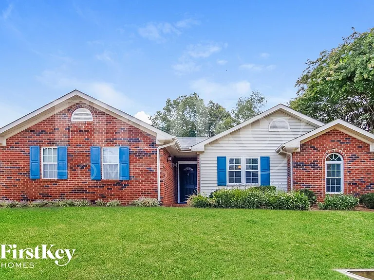4 Brandywine Cir — Photo 1