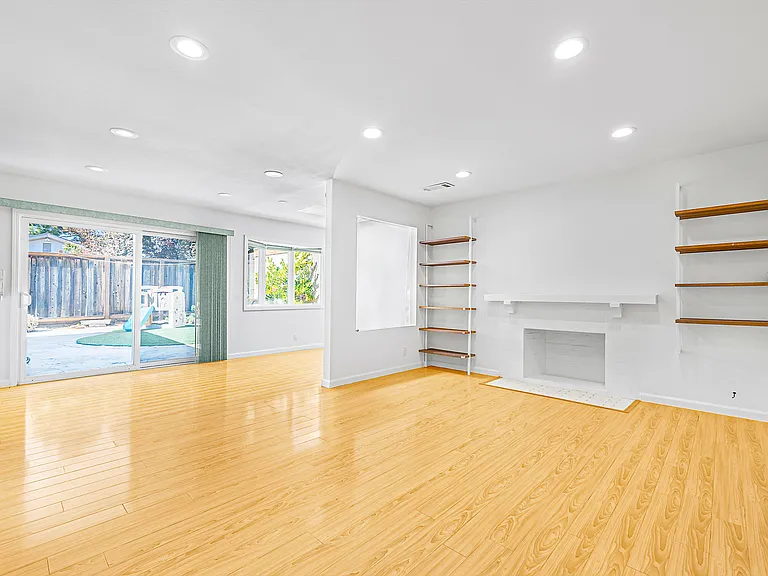 3691 Dryden Rd — Photo 11