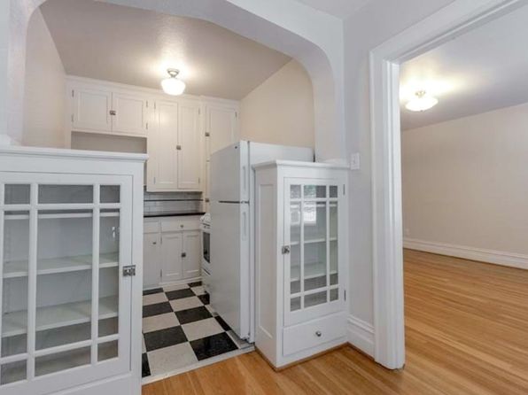 228 NW 22nd Ave #202