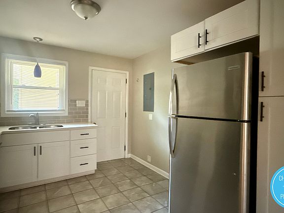 5th image of 2515 Ricky Cir #1