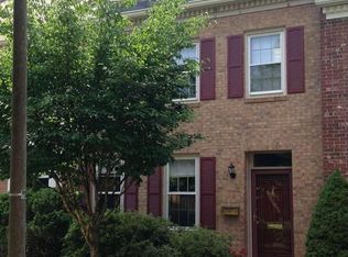 6669 McLean Dr, Mc Lean, VA 22101