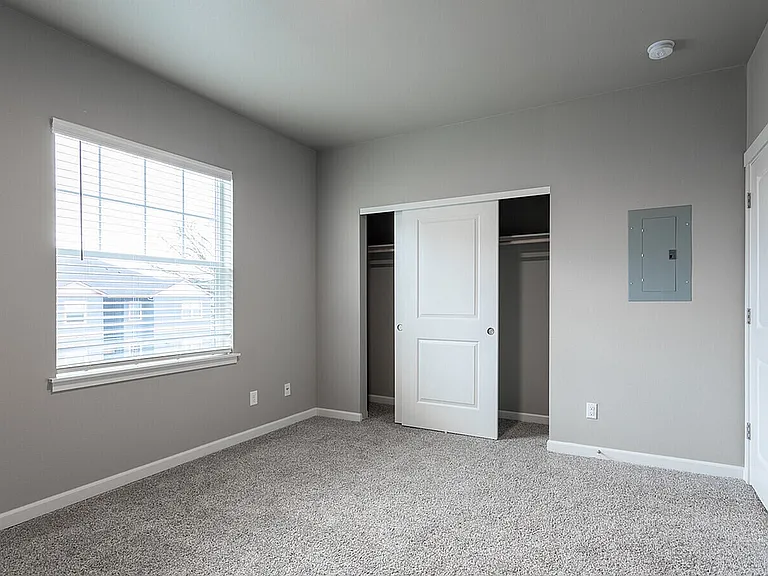 1x1 Bedroom