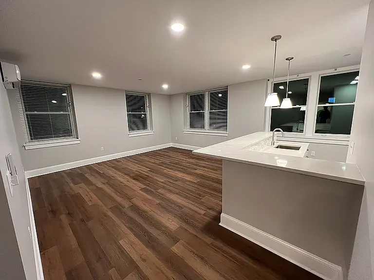 23 2nd St #4D