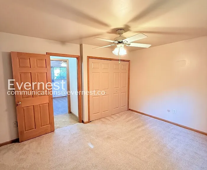 38424 Chartier St — Photo 11