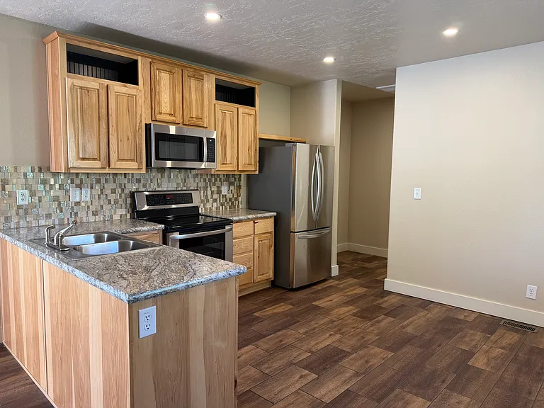 415 W Patterson Ave #5 — Photo 5