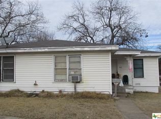 300 9th St, Moody, TX 76557