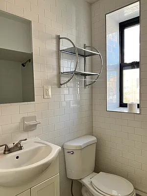 Rented by Smart City Real Estate LLC | media 6