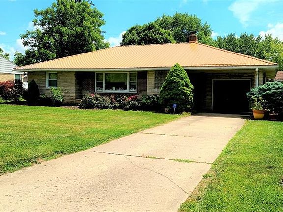 2nd image of 215 S Chippewa Dr