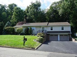 111 N Watchung Dr, Hawthorne, NJ 07506
