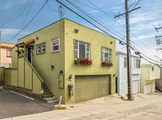 228 11th Pl, Manhattan Beach, CA 90266