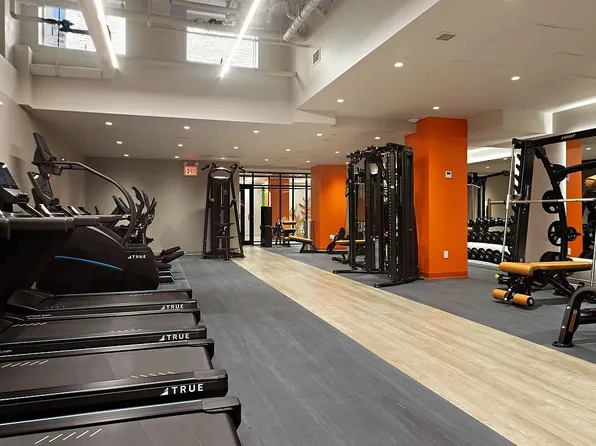 25 Central Park West image 13 of 21