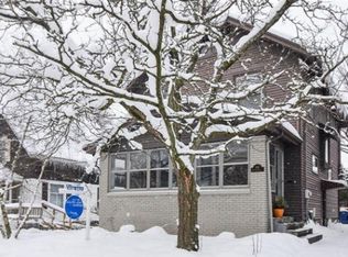 619 Gladstone Dr SE, Grand Rapids, MI 49506