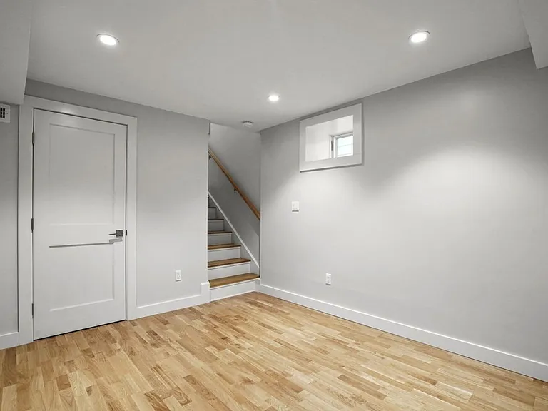 14 Hardwick St #1 — Photo 23