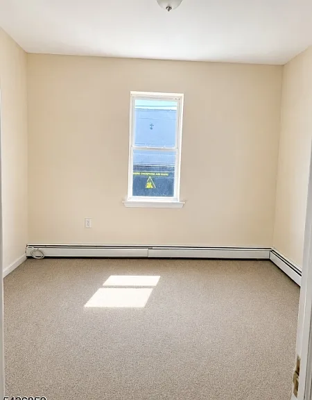 98 E Center St — Photo 11
